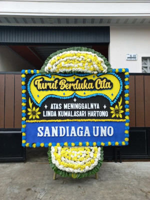 Papan Bunga Duka di Wungu